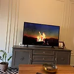 Yeni Jami Apartment